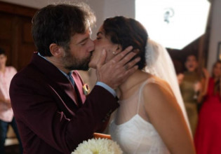 Μαραβέγιας – Όρκοι αγάπης στην Σωτηροπούλου – Θα κάνω ότι περνάει από το χέρι μου για να είσαι ευτυχισμένη, γιατί είσαι ένα θαύμα