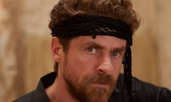 Δημήτρης Λάλος – Μας συστήνει για πρώτη φορά την γοητευτική σύζυγό του