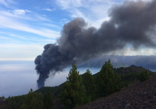 Λα Πάλμα – Απομακρύνται 800 κάτοικοι – Απειλούνται τα σπίτια τους από τη λάβα