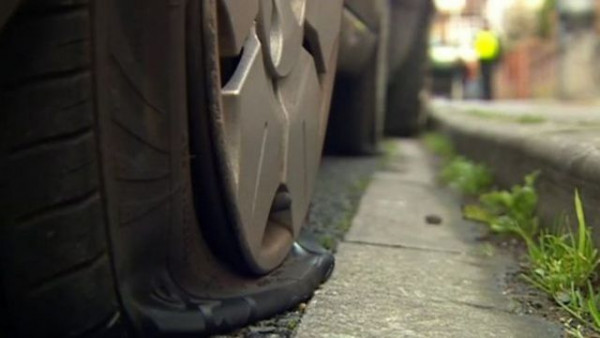 Βόλος – Ολη η απολογία του 61χρονου που έσκισε τα λάστιχα σε 36 αυτοκίνητα