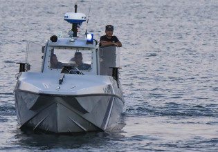 Κρήτη – Επιχείρηση του Λιμενικού για τη διάσωση δύο παιδιών κι ενός ενήλικα από τη θάλασσα