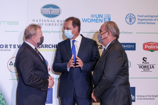 Λιβανός – Καλώ το τραπεζικό σύστημα να πάψει να είναι διστακτικό και φοβικό απέναντι στην αγροτική οικονομία