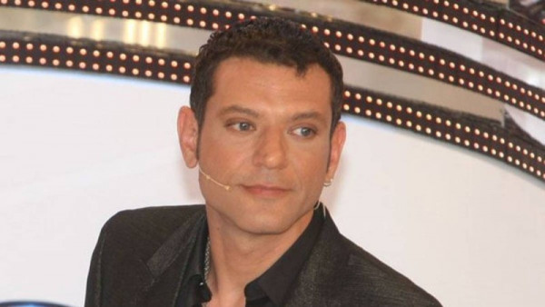 Θυμάστε τον Μίλτο Μακρίδη που θριάμβευσε στα 90s; Δείτε πώς είναι σήμερα και γιατί «εξαφανίστηκε»