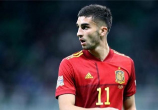 Χάνει το ματς με την Ελλάδα ο Φεράν Τόρες, έναν μήνα εκτός