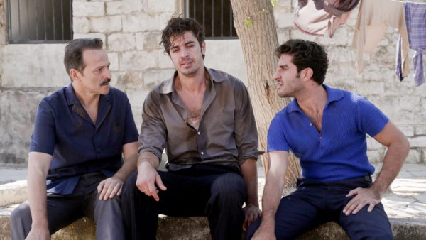 Άγριες Μέλισσες – Ο σκηνοθέτης στέλνει το δικό του μήνυμα – Δουλειά μας είναι να μην αφήνουμε τη μνήμη να σκουριάζει