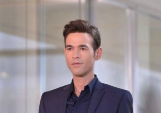 Μένιος Φουρθιώτης – Στο ΚΑΤ νοσηλεύεται ο παρουσιαστής μία ημέρα μετά την αποφυλάκισή του