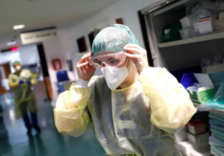 Γερμανία – Ανεμβολίαστοι οι περισσότεροι στις ΜΕΘ – Πόσοι είναι διασωληνωμένοι