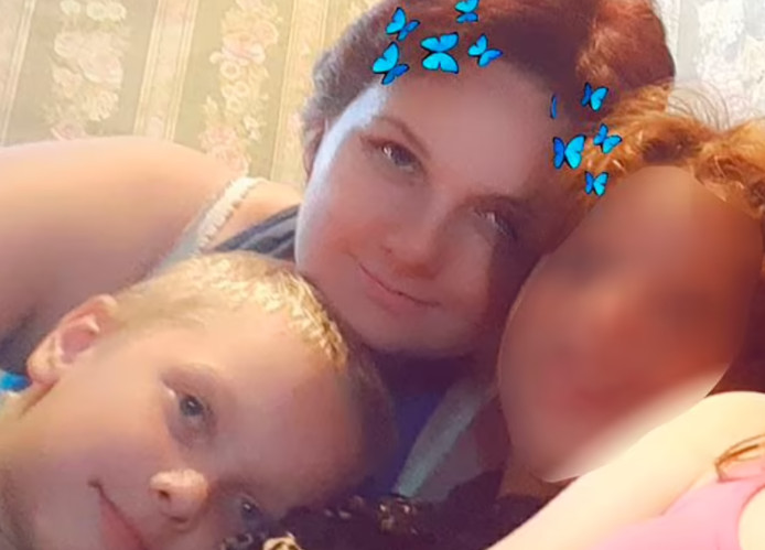 Ρωσία - Στη φυλακή η μητέρα που έκαψε ζωντανό τον γιο της - Φρικιαστικό βίντεο