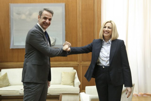 Οι ευχές Μητσοτάκη σε Γεννηματά – Να γυρίσει σύντομα κοντά μας