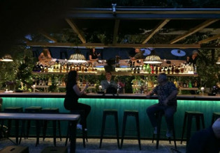 Βασιλακόπουλος – «Θα έπρεπε να απαγορευτεί συνολικά η μουσική» – Τι απαντά στα σενάρια για την προεδρία του ΕΟΔΥ