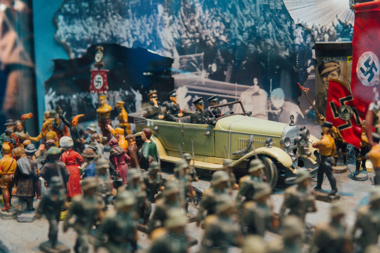 Γερμανία – Δικάζεται πρώην δεσμοφύλακας των ναζί ηλικίας 100 ετών