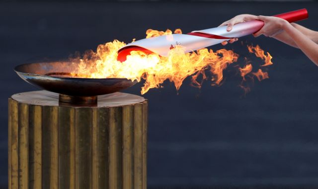 «Πεκίνο 2022» – Η παράδοση της Ολυμπιακής Φλόγας στο Παναθηναϊκό Στάδιο