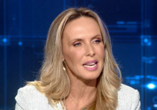 Εβελίνα Παπούλια – «Έτσι έβγαλα τη φήμη ότι καβάλησα το καλάμι»