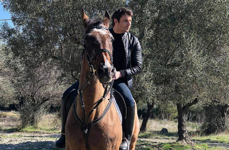 Πάρης Σκαρτσολιάς – Έχω κλάψει πολλές φορές στη δουλειά, όταν απογοητεύομαι από εμένα