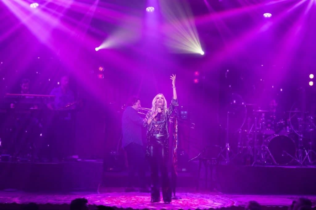 Άννα Βίσση – Η «απόλυτη Ελληνίδα star» επιστρέφει για τρίτη χρονιά στο Barbarella Live Party