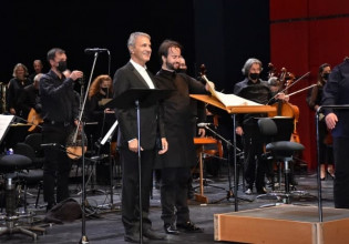 «Αξιον εστί» – Το σπουδαίο έργο του Μίκη σε μια μαγική βραδιά από την Εθνική Λυρική Σκηνή