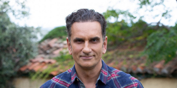 Νίκος Ψαρράς – «Δυστυχώς τον πολιτισμό τον θυμούνται όλοι μόνο προεκλογικά»