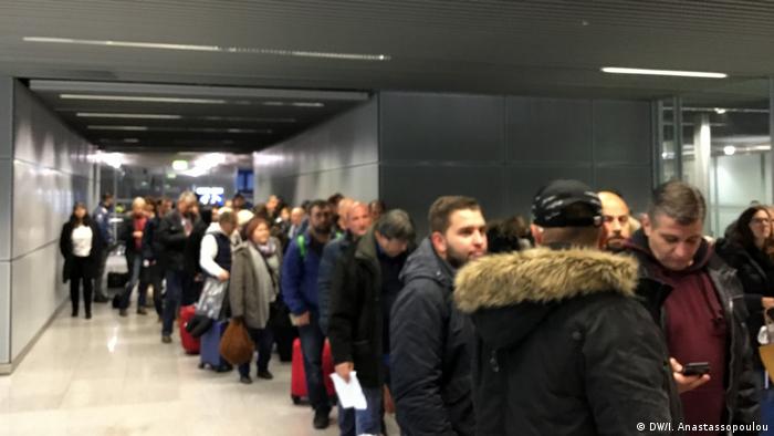 Zεεχόφερ: Έλεγχοι στις πτήσεις από Ελλάδα, αν…