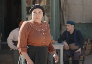 Ρένια Λουϊζίδου – Είναι δύσκολο να διαχωρίζω τον καλλιτέχνη από τον άνθρωπο