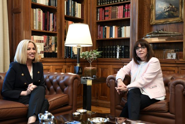 Φώφη Γεννηματά – Ευχές απο την Κατερίνα Σακελλαροπούλου για την πρόεδρο του ΚΙΝΑΛ