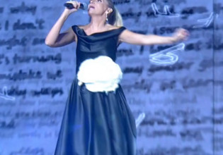 Η συγκίνηση της Σάσας Σταμάτη για τον πατέρα της – «Το εισέπραξα ως συναισθηματικό εκβιασμό»