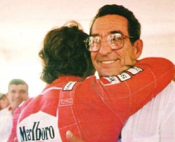 Πέθανε ο πατέρας του Άιρτον Σένα