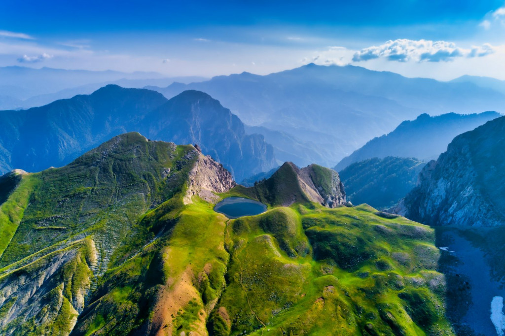 Δρακολίμνη για Κομάντα – Η αλπική πριγκίπισσα της Τύμφης