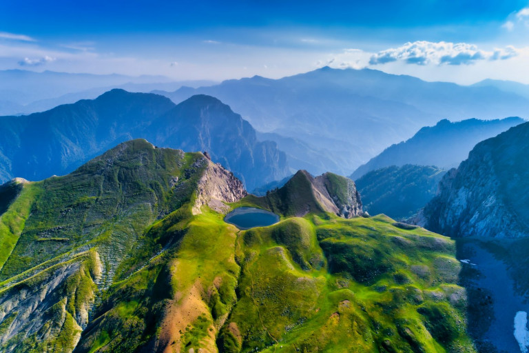 Δρακολίμνη για Κομάντα – Η αλπική πριγκίπισσα της Τύμφης