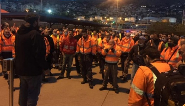 Πειραιάς – Συνεχίζονται οι απεργιακές κινητοποιήσεις των εργαζομένων στο λιμάνι