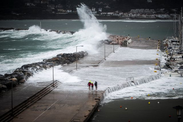 Νέα πιο ισχυρή κακοκαιρία μετά την «Αθηνά» προβλέπουν οι μετεωρολόγοι -  Πιθανότητες ακόμη και για μεσογειακό κυκλώνα