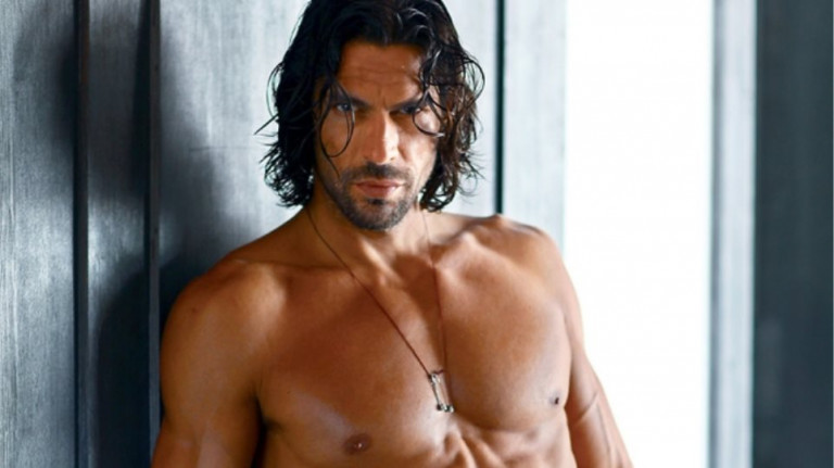 Γιάννης Σπαλιάρας – «Φυσικά και θα ήθελα να είμαι σε σχέση!»