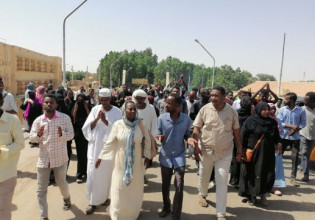 Πραξικόπημα στο Σουδάν – Χιλιάδες διαδηλωτές στους δρόμους – Φονικές συγκρούσεις στο Χαρτούμ