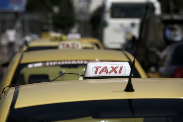 Απίστευτη καταγγελία – Οδηγός ταξί ζήτησε 35 ευρώ για μια διαδρομή πέντε λεπτών