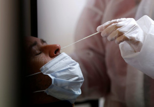 Κοροναϊός – Η Ευρώπη βιώνει νέα έξαρση της πανδημίας – 239 χιλιάδες κρούσματα ανά ημέρα