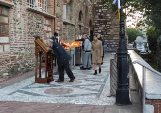 Θεσσαλονίκη – Ιερέας καλούσε τους πιστούς να μπούνε στον Άγιο Δημήτριο χωρίς μάσκα