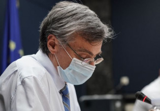 Η επιστροφή Τσιόδρα – Στο τιμόνι επιτροπής της Ιατρικής Σχολής Αθηνών για την πανδημία