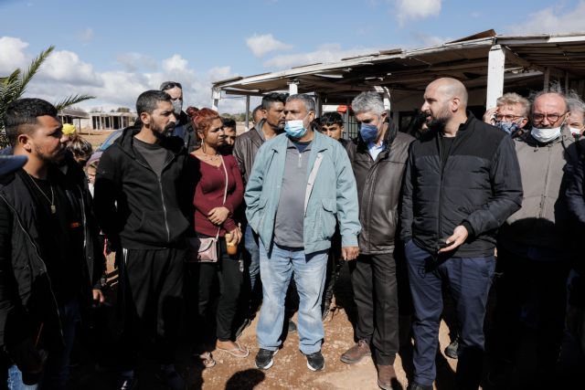 Πέραμα – Επίσκεψη του ΣΥΡΙΖΑ στην οικογένεια του 18χρονου Νίκου Σαμπάνη – Να αποδοθεί δικαιοσύνη ζήτησε ο Τζανακόπουλος