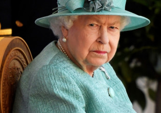 Βασίλισσα Ελισάβετ – Φήμες για σοβαρή επιδείνωση στην υγεία της