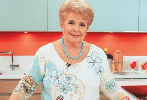 Βέφα Αλεξιάδου – Η θρυλική τηλεμαγείρισσα και οι τραγωδίες της ζωής της