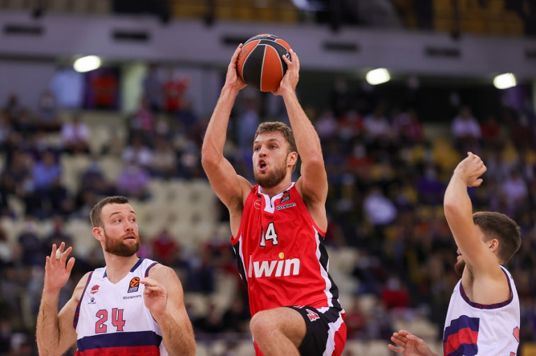 LIVE – Ολυμπιακός-ΑΕΚ