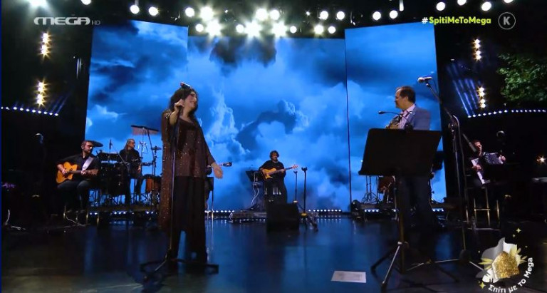 Ελένη Βιτάλη – Εκτός από τον Τσιτσάνη και τον Νικολόπουλο δεν υπάρχει άλλος συνθέτης ιερό τέρας