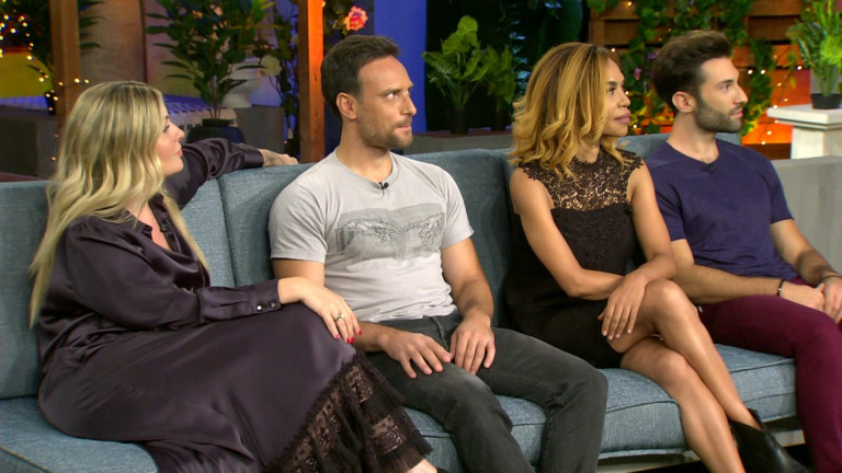 Celebrity Game Night – Η Σμαράγδα Καρύδη υποδέχεται τους πρωταγωνιστές της σειράς «Το Αύριο Μας Ανήκει»