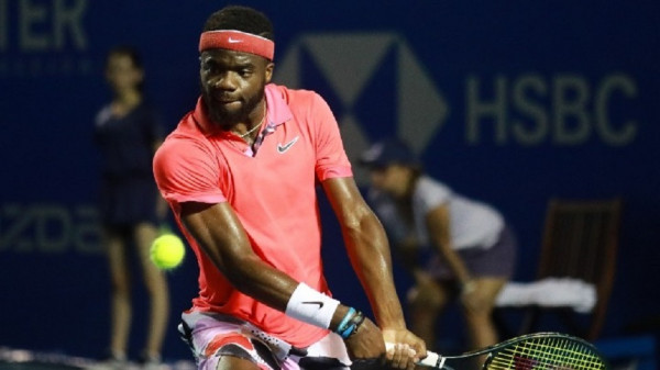 Ο Τιαφό στον δρόμο του Τσιτσιπά