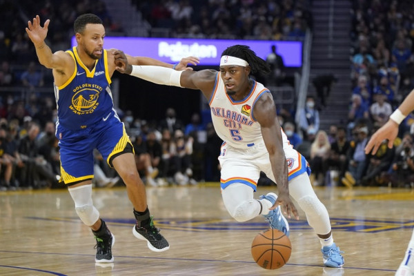 NBA – Οι Μπουλς έσπασαν το αήττητο των Τζαζ, άνετη νίκη των Γουόριορς