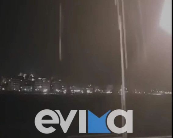 Κακοκαιρία – Σφοδρή καταιγίδα στη Χαλκίδα