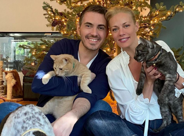 Ζέτα Μακρυπούλια – Μιχάλη Χατζηγιάννης – Στους δικηγόρους θα λύσουν τις οικονομικές διαφορές τους