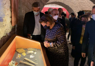 Επίσκεψη της Λίνας Μενδώνη στην Άρτα