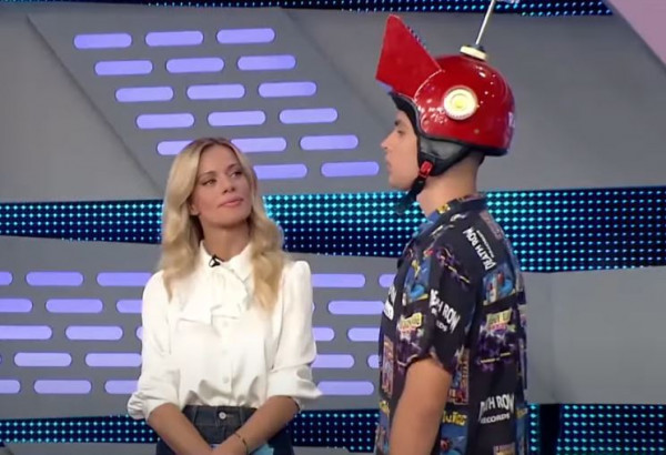 Ρουκ Ζουκ – «Πάγωσε» πάλι η Ζέτα Μακρουπούλια – «Έβαλες στον κ@@@ σου ένα…»