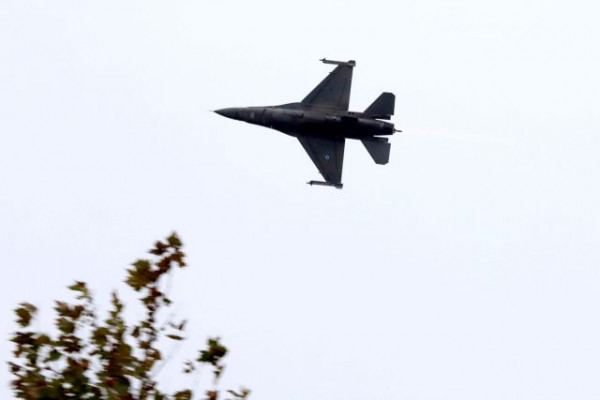 Θεσσαλονίκη – «Έσκισε» τον ουρανό το μαχητικό ΖΕΥΣ στη δοκιμαστική πτήση