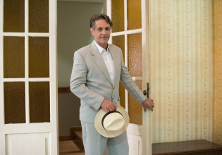 Αιμίλιος Χειλάκης – «Γιατί σιχαίνομαι τον Ακύλα Μεγαρίτη»